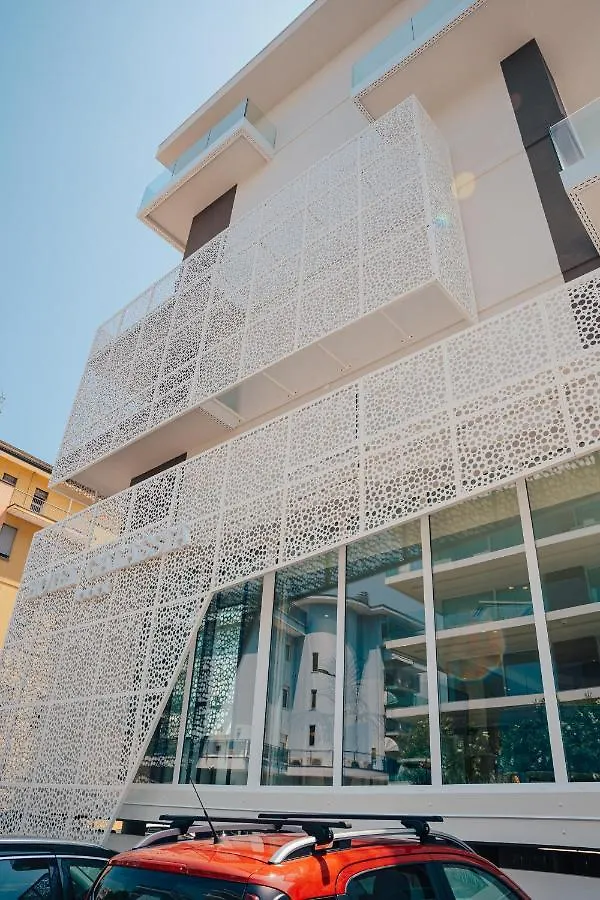 Hotel Galassia Suites & Spa Lido di Jesolo 4*,