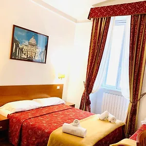 Hotel Toffa Place In **