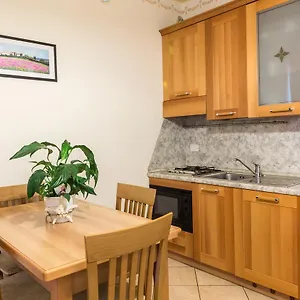 Aparthotel California