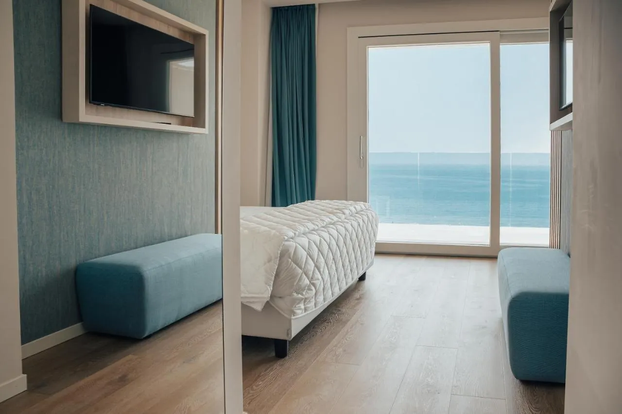 Hotel Galassia Suites & Spa ليدو دي يسولو