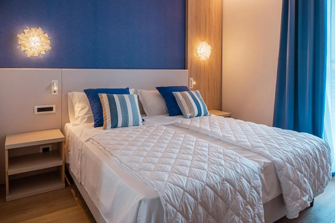 ****  Hotel Galassia Suites & Spa ليدو دي يسولو إيطاليا