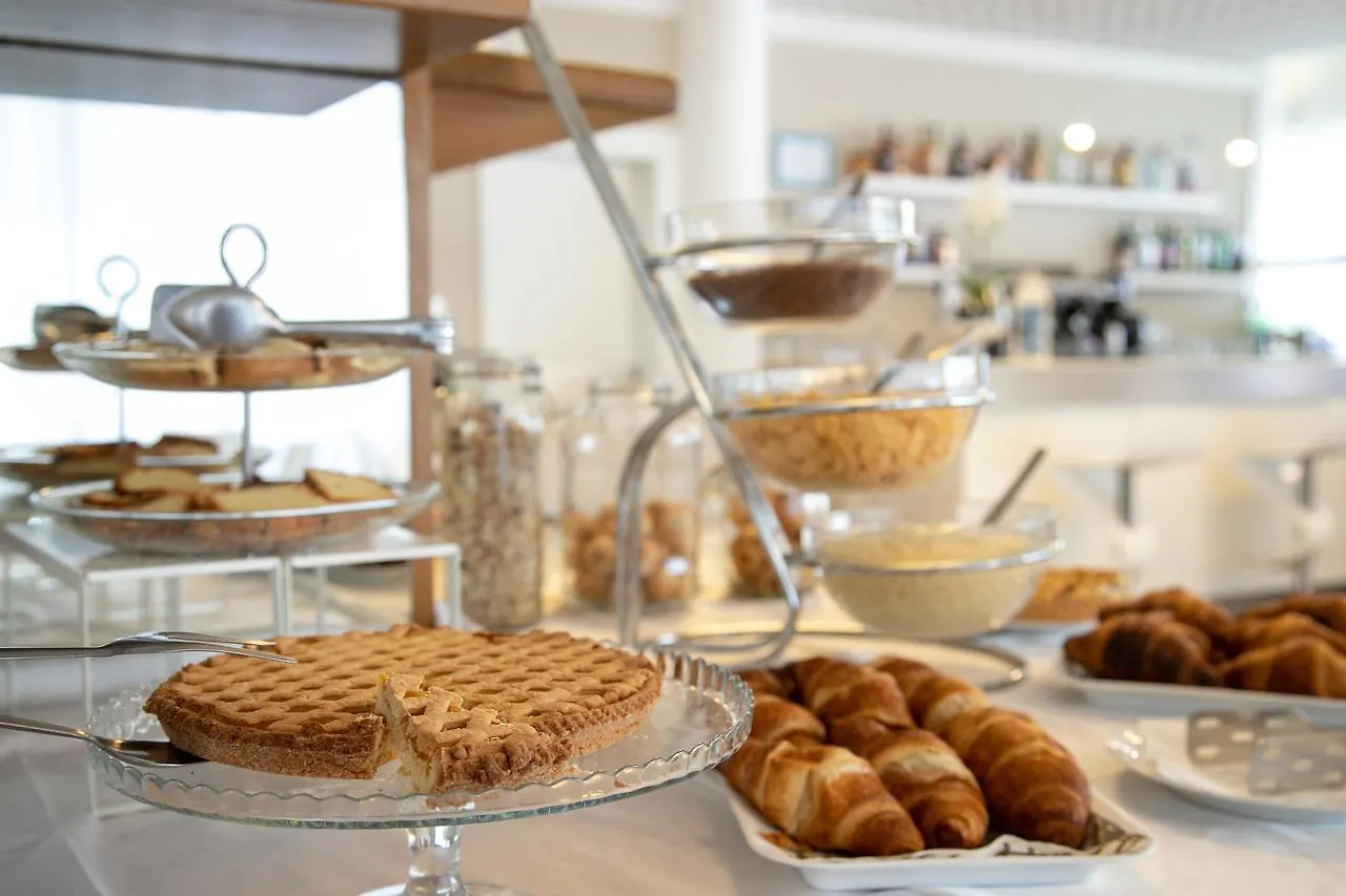 Hotel Galassia Suites & Spa ليدو دي يسولو